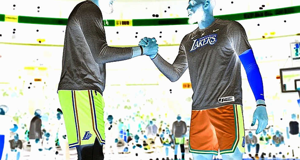 Luka Doncic trở lại Lakers: Hai trăm ngày, bốn ngày ở Ljubljana, và một bắp chân gánh cả định mệnh