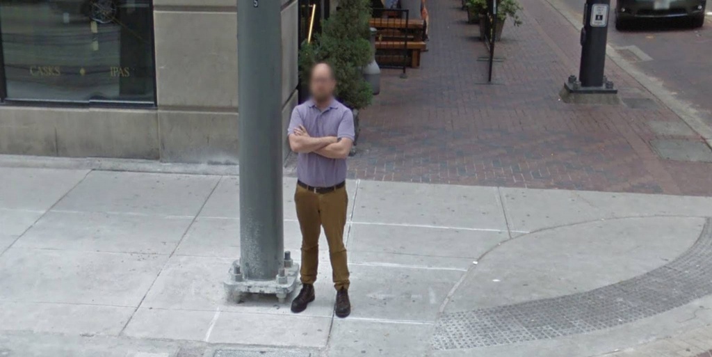 Google Street View Captures Man&amp;#039;s Unfortunate Accident - Google Maps Street View Houston Texas