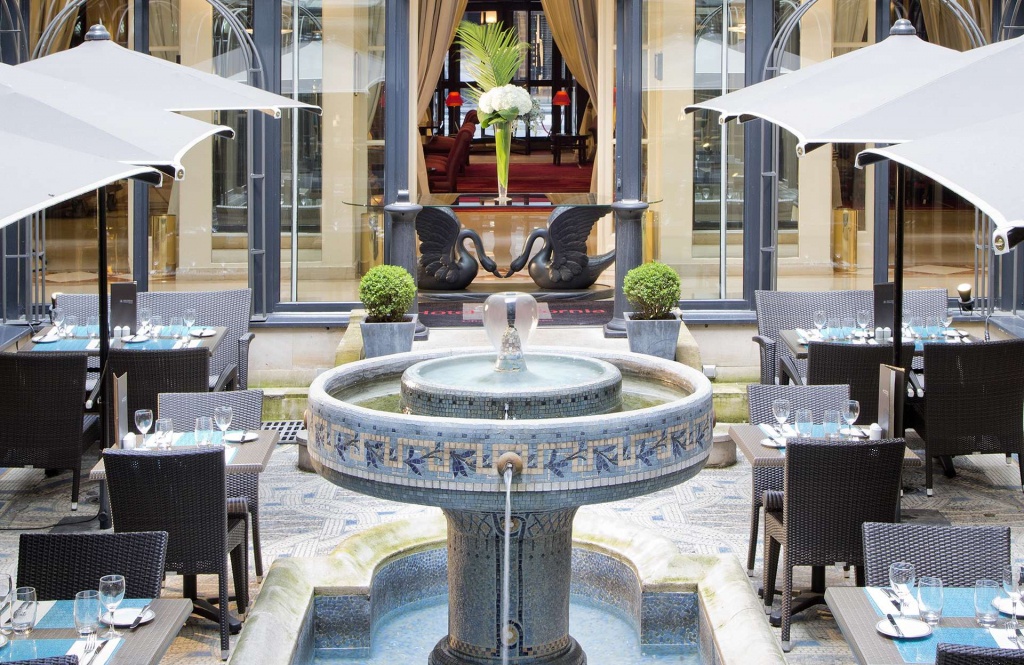 Hotel California Paris - Official Website - Champs-Elysées - Hotel California Paris Map
